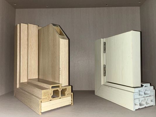 800 mm WPC máquina de puertas de fabricación de extrusión de molde para los requisitos del cliente