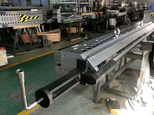Múltiples de extrusión de HDPE PP de 850 mm para necesidades personalizadas