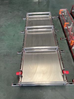 En el caso de los materiales de extrusión de plástico de PVC de plata, la matriz / calibrador / cabeza de moldeo con 1 cavidad de molde