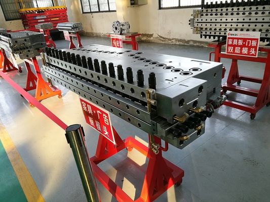 1000 mm de ancho P20 molde de canal único para la producción de tableros de muebles personalizables