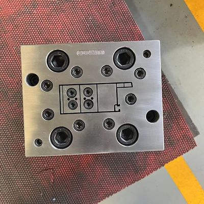 3Cr17 Moldes de perfiles de ventanas de extrusión de PVC para máquinas de fabricación de puertas y ventanas de UPVC