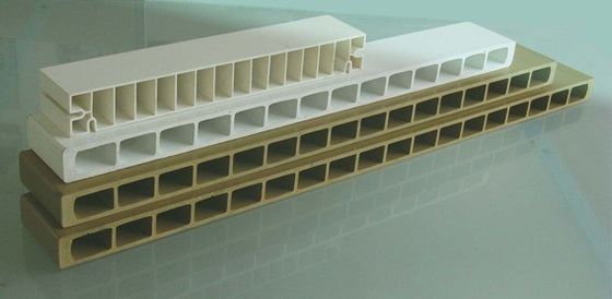 Molde de cartón de WPC para productos para el hogar Ancho de 1000 mm Tamaño del molde y superficies ecológicas