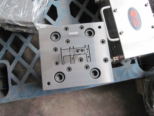 Perfil de marco de ventana de PVC Extrusión de moldes herramientas EKO para una alta productividad y eficiencia