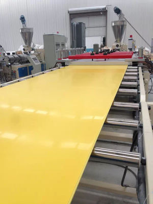 38CrMoALA Material de tornillo Línea de extrusión de placas de espuma de PVC para el producto final superior