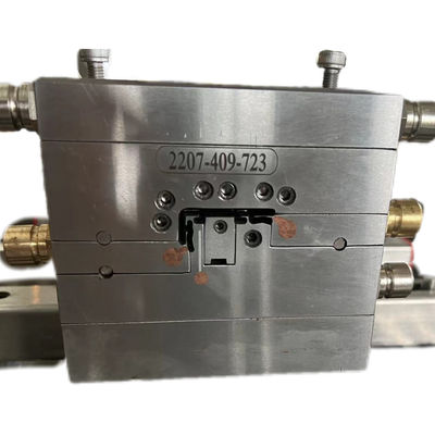 Molde de extrusión de plástico de perfil de marco de UPVC personalizado para la producción de productos domésticos