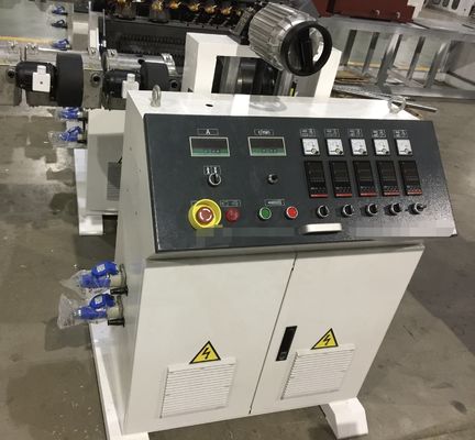 Línea de extrusión de coextrusión de PE La opción definitiva para la producción de materiales plásticos de madera