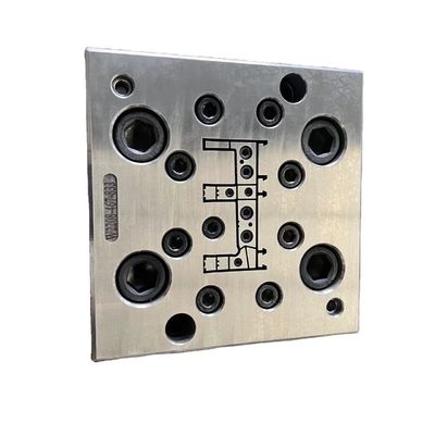 Herramientas de marco de PVC diseñadas por AutoCAD para moldeo de suelos y revestimiento de plástico de paneles de pared