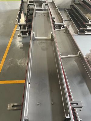 Molde de panel de pared de PE de 1 cavidad perfecto para materiales de PVC y aplicaciones interiores / exteriores