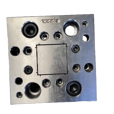 Molde de extrusión de plástico personalizado para diseño y producción de perfiles de línea UPVC