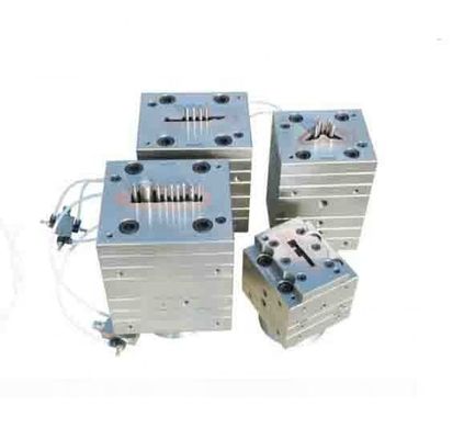 Muelle de diseño de extrusión de tuberías de PVC WPC con tratamiento de superficie de pulido por electroplataje