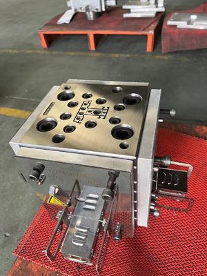 Múltiple de extrusión de perfil de ventana de PVC para perfiles de plástico de puertas y ventanas