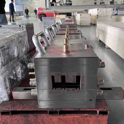Tamaño del cliente Molde de UPVC para ventanas y puertas hechas en extrusión