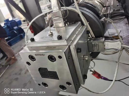 Modo de extrusión avanzado de electroplataje y pulido para perfiles de ventanas y puertas de PVC