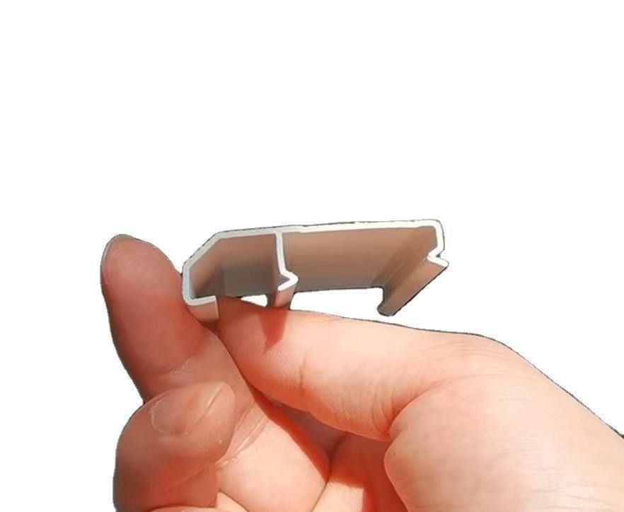 Diseño de AutoCAD y acabado de plata para moldes de plástico UPVC en banda de borde de puerta personalizada