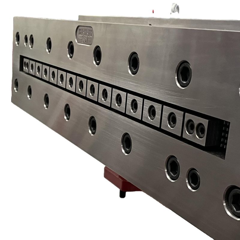 Puertas interiores de 45 mm de espesor Panel de puerta de WPC con molde de PVC y diseño completo puro