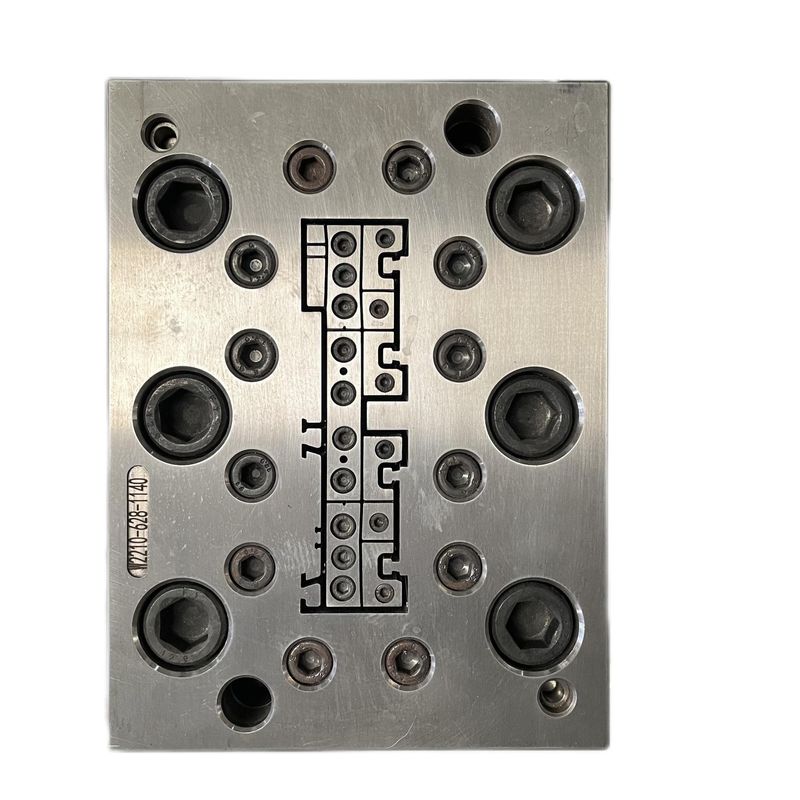 Extrusión de moldes para productos para el hogar