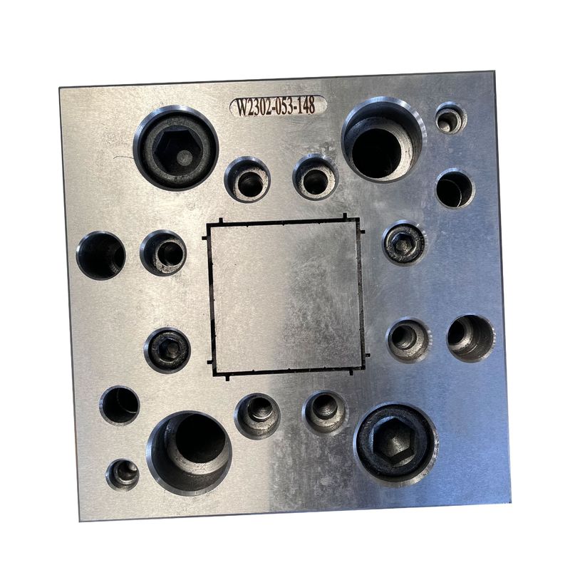 Molde de conducto de alambre de plata para la extrusión de PVC en el proceso de fabricación de productos para el hogar