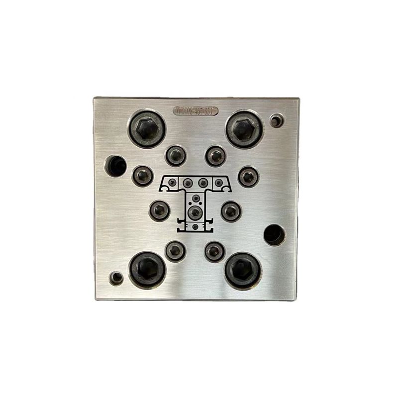 1 Cavidad de la cabeza de la matriz de producto doméstico Molde para la máquina de extrusión de perfiles de ventanas y puertas de PVC